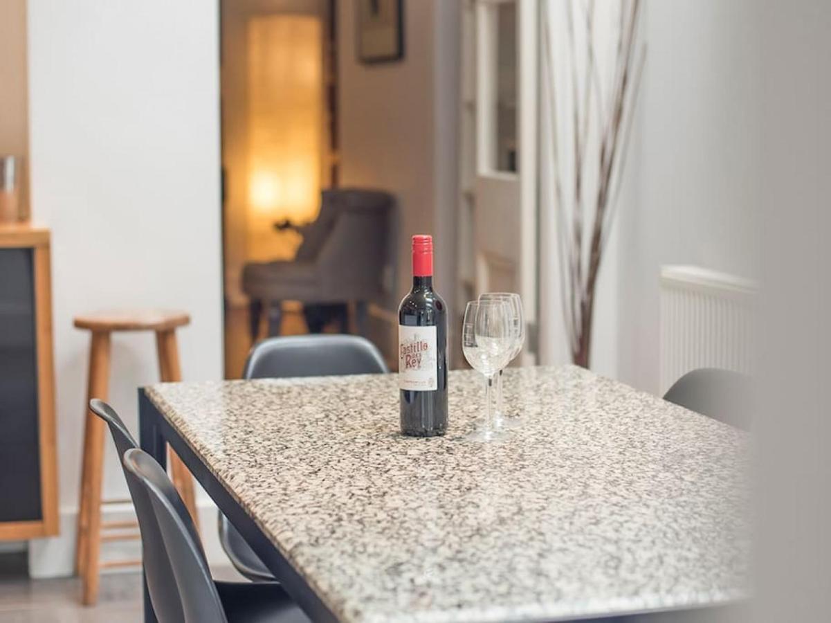 Spacious 4 Bedroom Character Home In Pontcanna 카디프 외부 사진